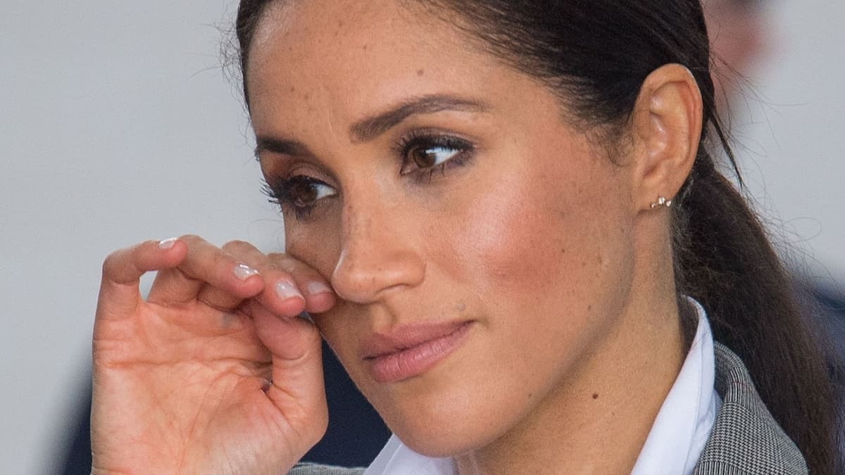 Meghan Markle contacta a su padre tras amputación de urgencia