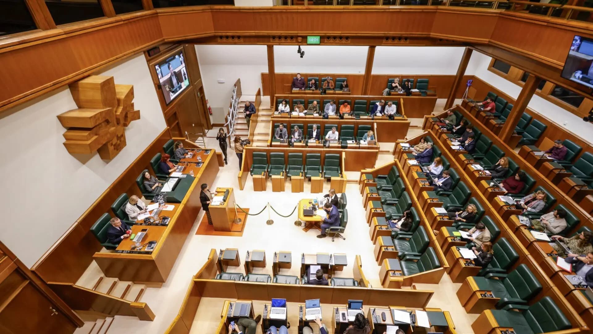 País Vasco rechaza salario mínimo regional: lecciones para Uruguay