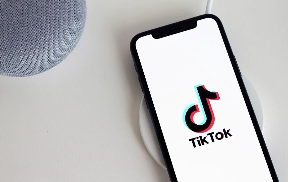TikTok bajo la lupa: Nueva York denuncia un experimento secreto con menores